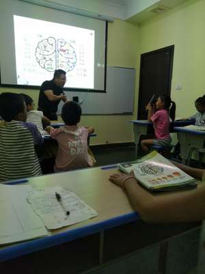 超腦力·藝術綜合體 重塑教育咨詢的未來圖景